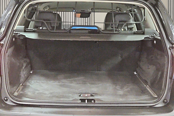 Volvo XC70 27 of 30