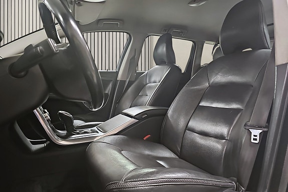 Volvo XC70 6 of 30