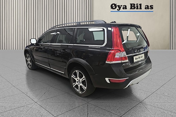 Volvo XC70 3 of 30