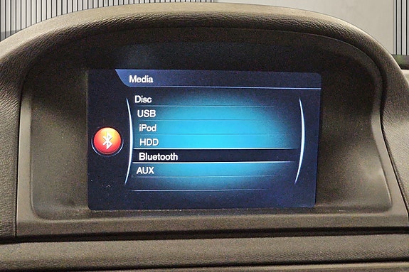 Volvo XC70 22 of 30