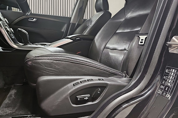 Volvo XC70 7 of 30