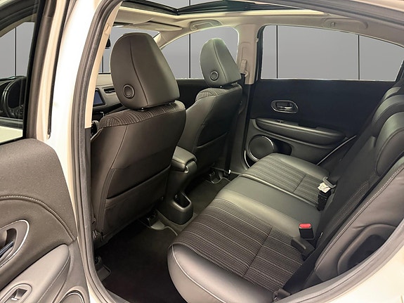 Honda HR-V 26 of 30