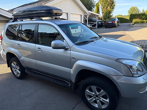 Toyota Land Cruiser 6 of 30