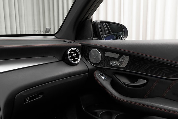 Mercedes-Benz GLC43 29 of 30