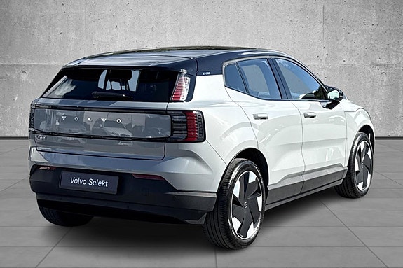 Volvo EX30 8 of 26
