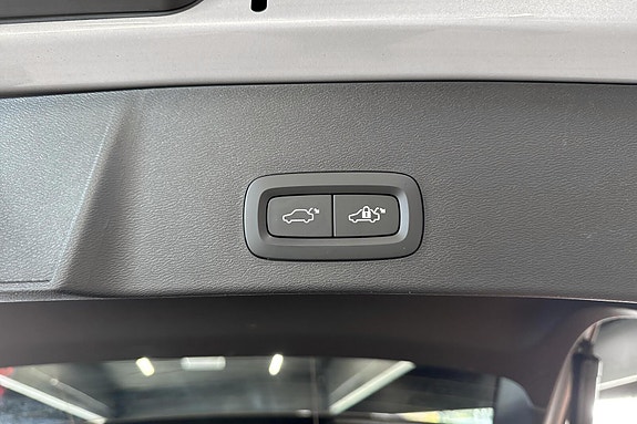 Volvo XC40 21 of 22