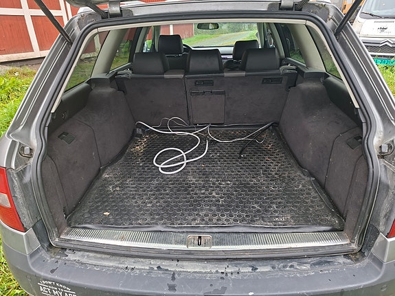 Audi A6 7 of 8
