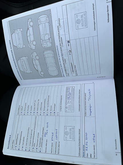 Volkswagen Golf VII 17 of 23