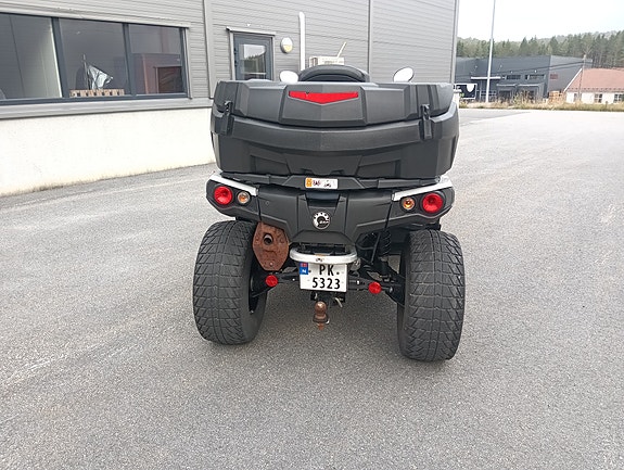 Can-Am Outlander Max 15 of 20
