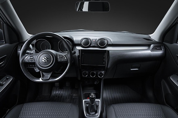 Suzuki Swift 25 of 28