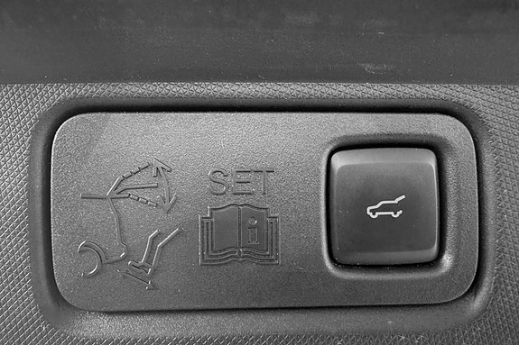 Ford Mustang Mach-E 23 of 28