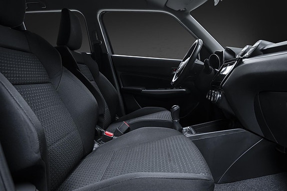 Suzuki Swift 25 of 26