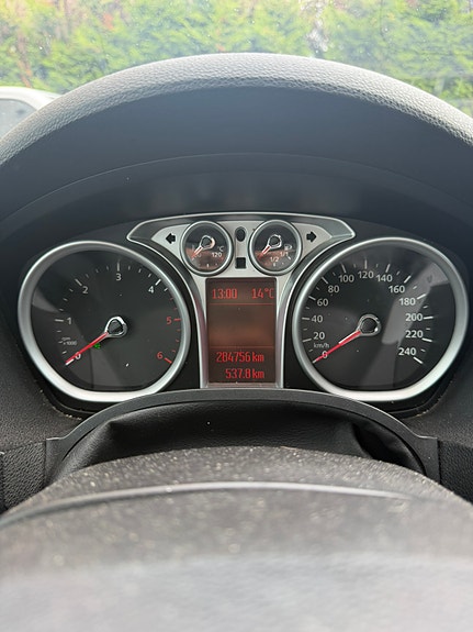 Ford Kuga 5 of 22
