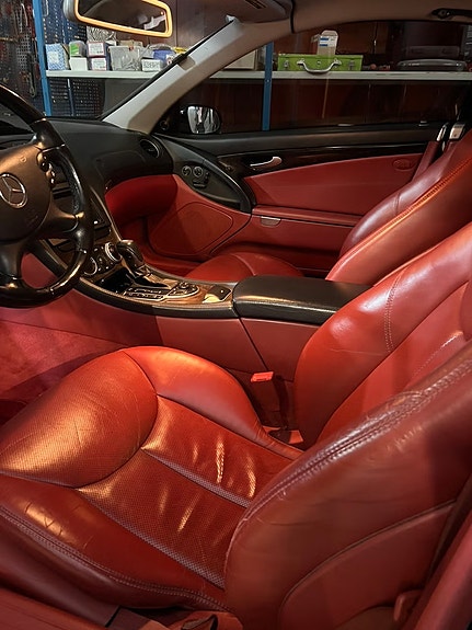 Mercedes-Benz SL500 12 of 13