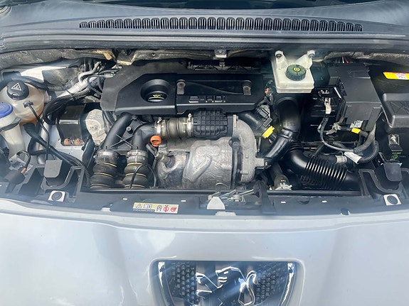 Peugeot 5008 9 of 9
