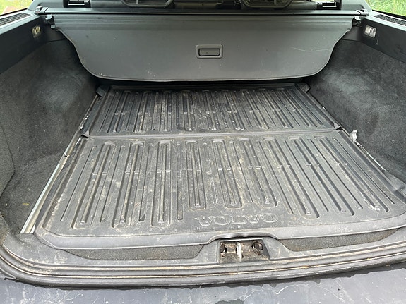 Volvo XC70 7 of 20