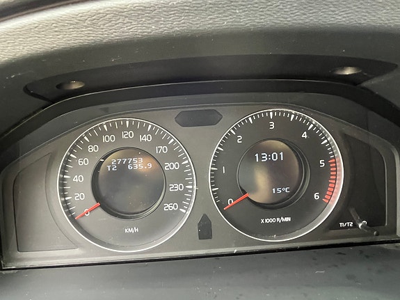 Volvo XC70 16 of 20