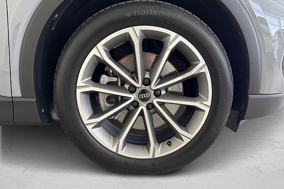 Audi Q4 e-tron 19 of 20