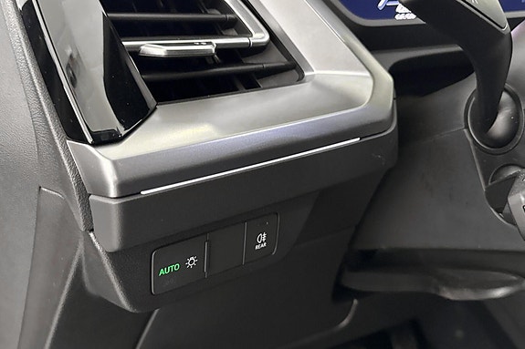 Audi Q4 e-tron 14 of 20