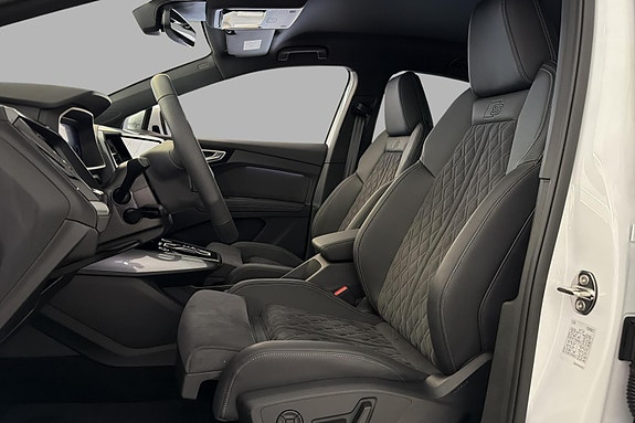 Audi Q4 e-tron 9 of 30