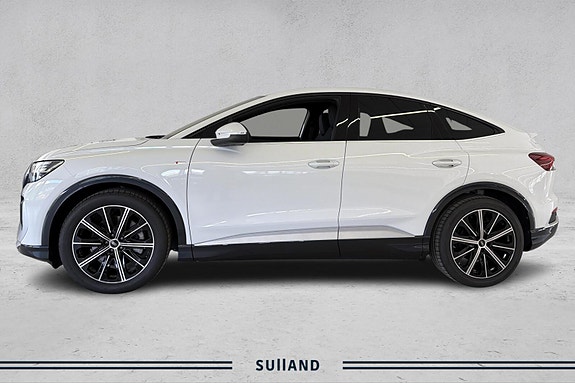 Audi Q4 e-tron 2 of 30