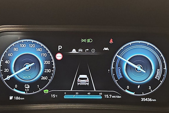 Hyundai Kona 15 of 30