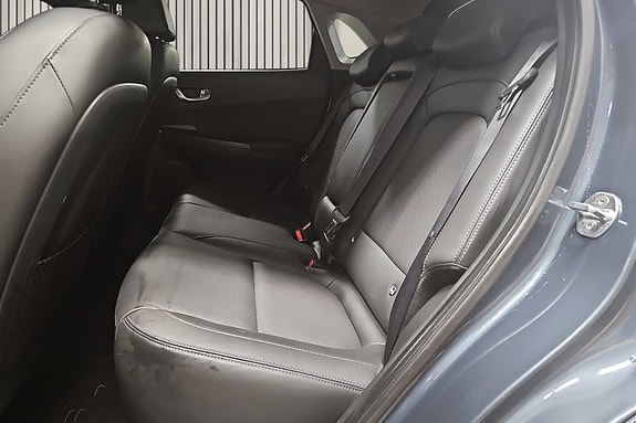 Hyundai Kona 9 of 30