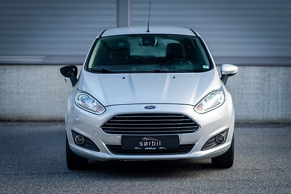 Ford Fiesta 8 of 21