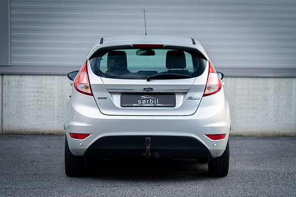 Ford Fiesta 4 of 21