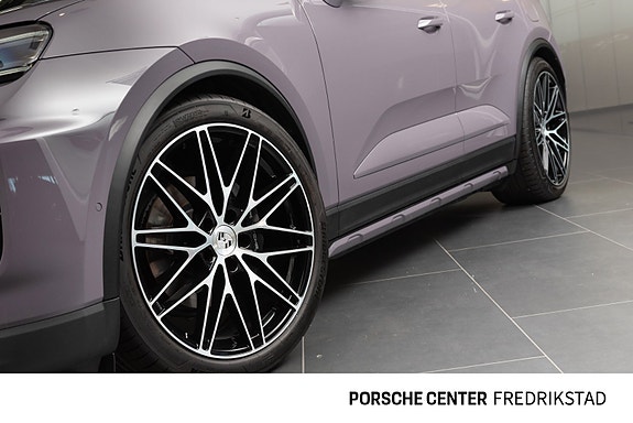 Porsche Macan 8 of 30