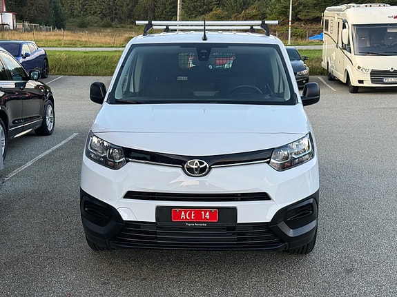Toyota Proace City 2 of 13