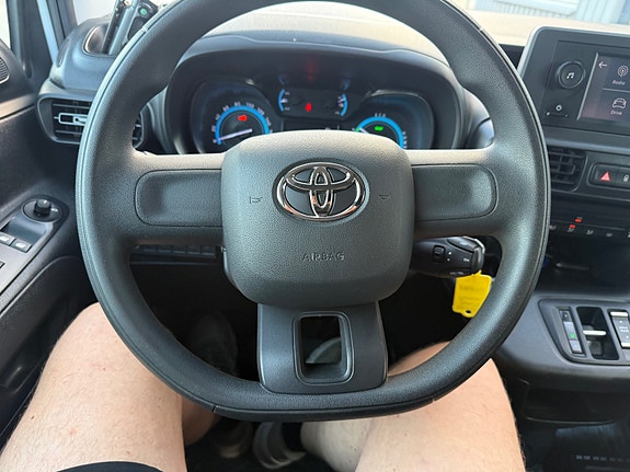 Toyota Proace City 10 of 13