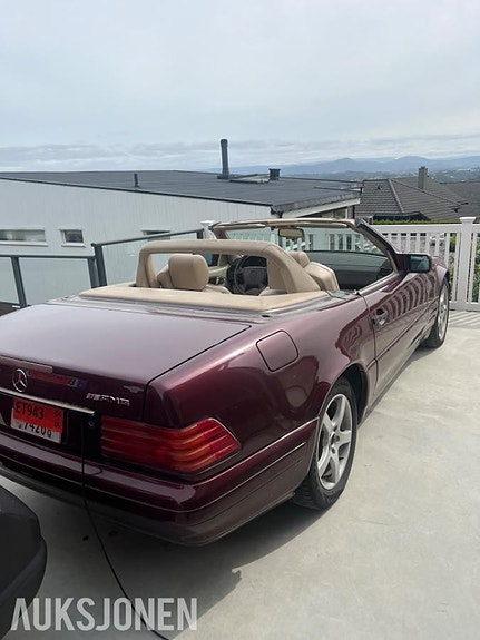 Mercedes-Benz sl 9 of 30