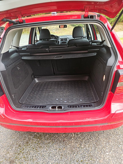 Mercedes-Benz B150 9 of 23