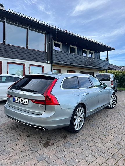 Volvo V90 4 of 12