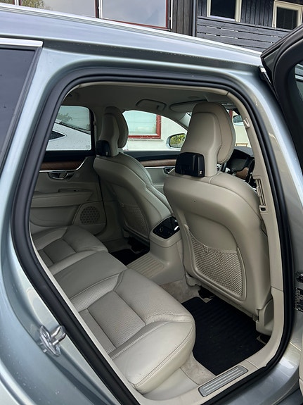 Volvo V90 11 of 12