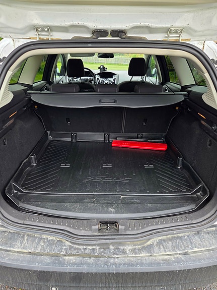 Ford Focus 7 of 13