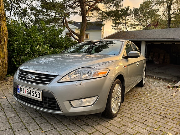 Ford Mondeo 16 of 16