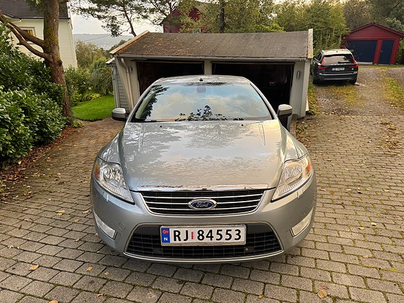 Ford Mondeo 2 of 16
