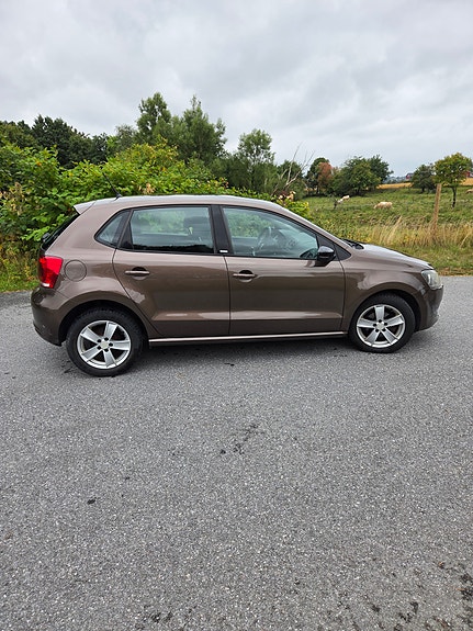 Volkswagen Polo 4 of 14