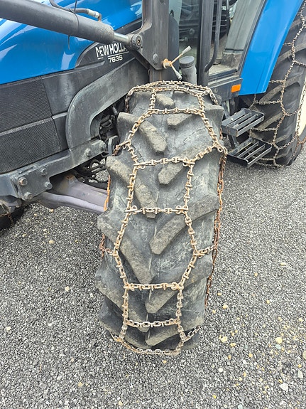 New Holland 7635 14 of 15