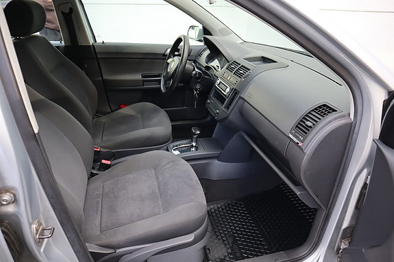 Volkswagen Polo 18 of 22
