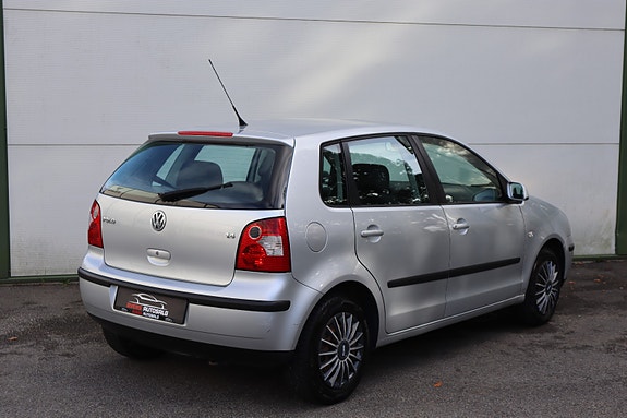 Volkswagen Polo 9 of 22