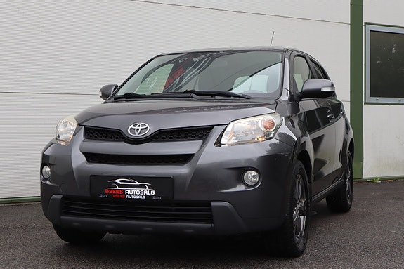 Toyota Urban Cruiser 6 of 30
