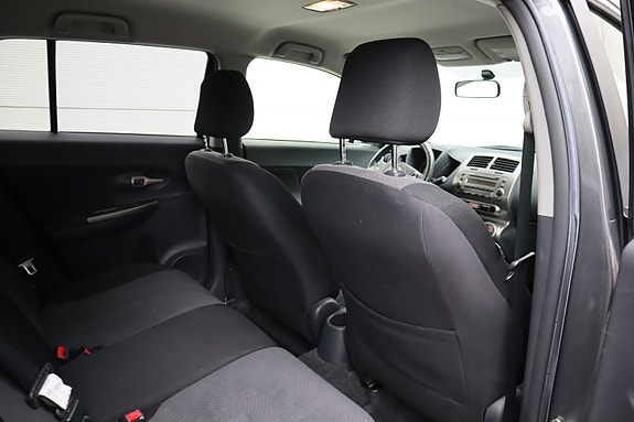 Toyota Urban Cruiser 22 of 30