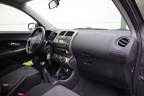 Toyota Urban Cruiser 19 of 30