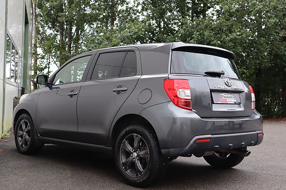 Toyota Urban Cruiser 14 of 30