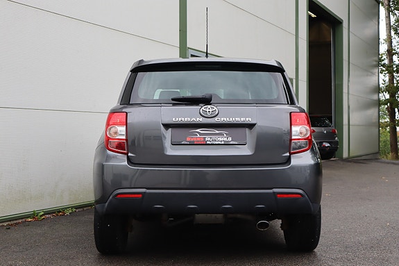 Toyota Urban Cruiser 13 of 30