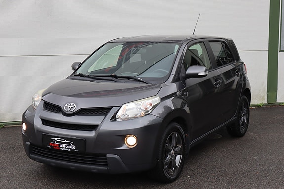 Toyota Urban Cruiser 2 of 30