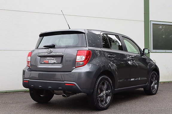 Toyota Urban Cruiser 12 of 30